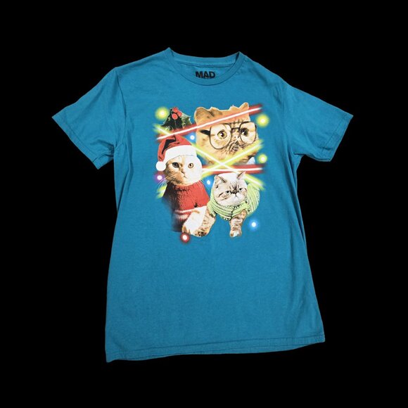MAD Engine Tops - NWOT Women's Size Medium Christmas Cat T-Shirt